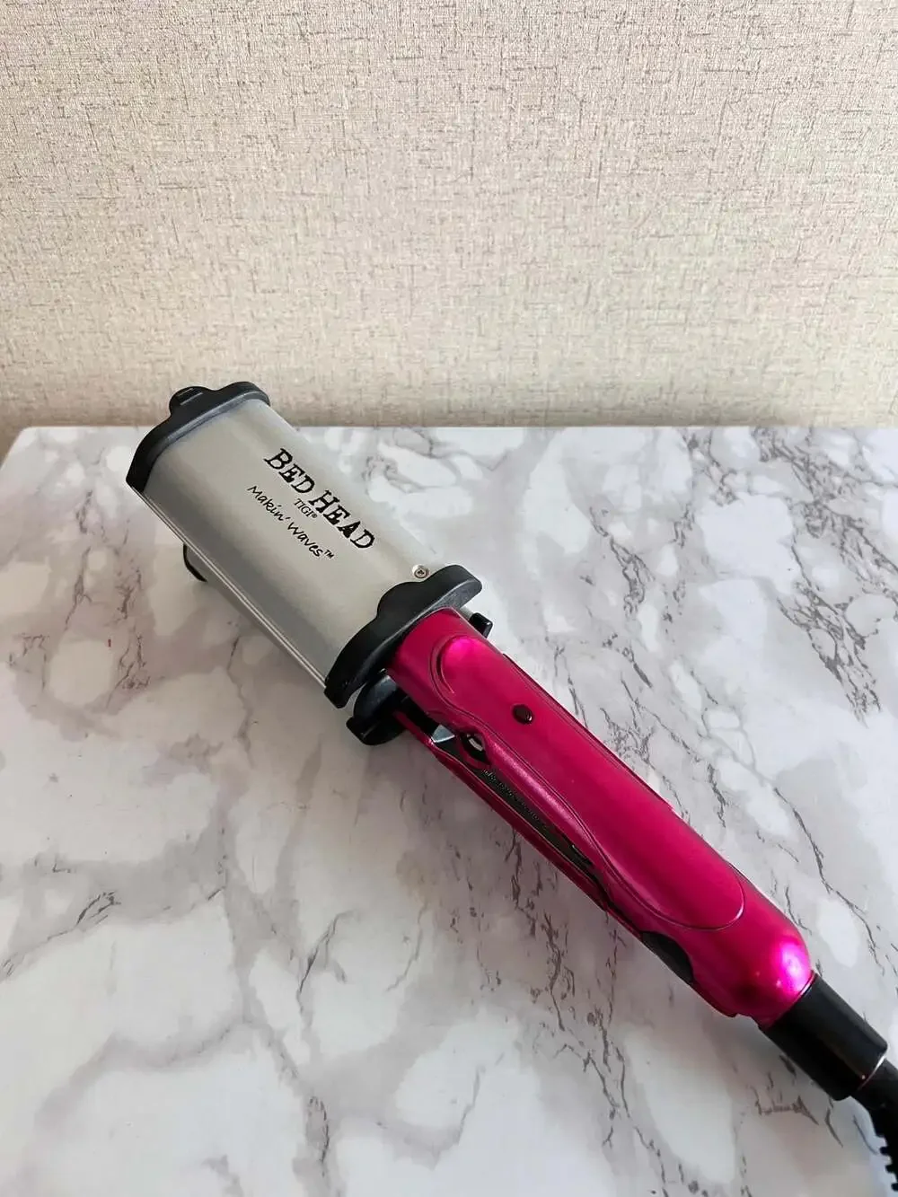 Bed Head by TIGI Makin' Waves Tourmaline Ceramic Hair Waver BH330
